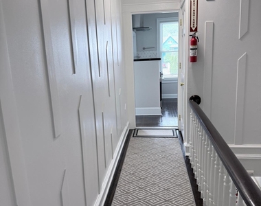 31 Atwater Avenue - Photo Thumbnail 9