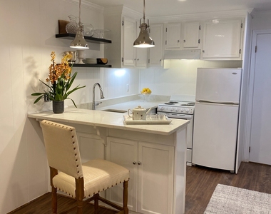 91 Raymond Street - Photo Thumbnail 24