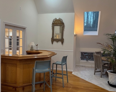 91 Raymond Street - Photo Thumbnail 9