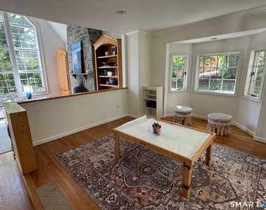 91 Raymond Street - Photo Thumbnail 11