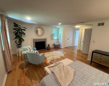 91 Raymond Street - Photo Thumbnail 13