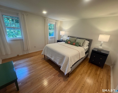 91 Raymond Street - Photo Thumbnail 16