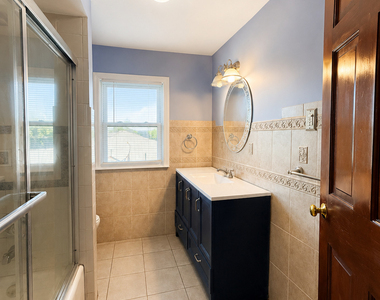 22 Leaf Avenue - Photo Thumbnail 7