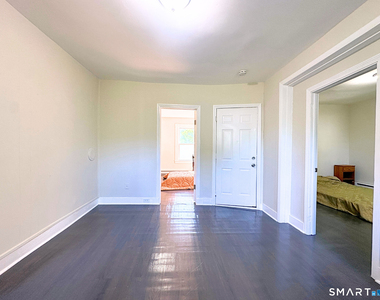 64 64 Dikeman Street - Photo Thumbnail 3