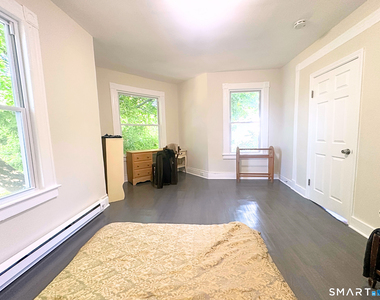 64 64 Dikeman Street - Photo Thumbnail 6