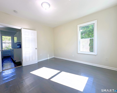 64 64 Dikeman Street - Photo Thumbnail 12