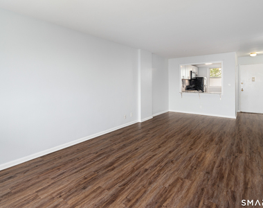 91 Strawberry Hill Avenue - Photo Thumbnail 2