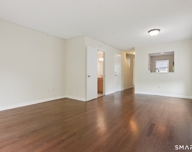 1425 Quinnipiac Avenue - Photo Thumbnail 12