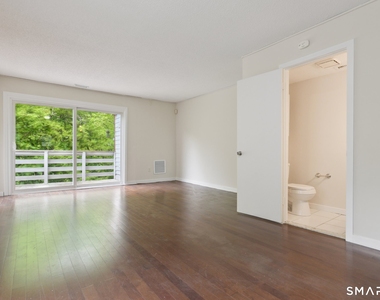 1425 Quinnipiac Avenue - Photo Thumbnail 6