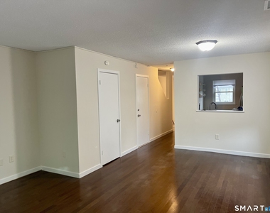 1425 Quinnipiac Avenue - Photo Thumbnail 16
