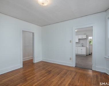 333 Center Street - Photo Thumbnail 7