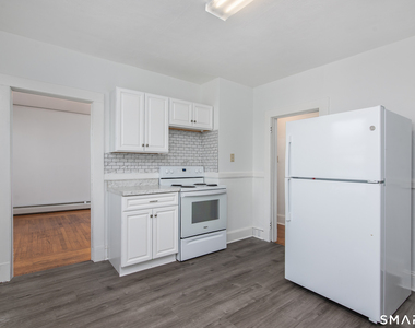 333 Center Street - Photo Thumbnail 5