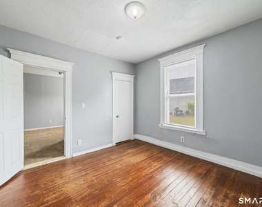 705 Dixwell Avenue - Photo Thumbnail 12