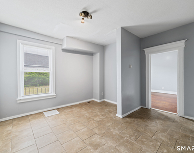705 Dixwell Avenue - Photo Thumbnail 4