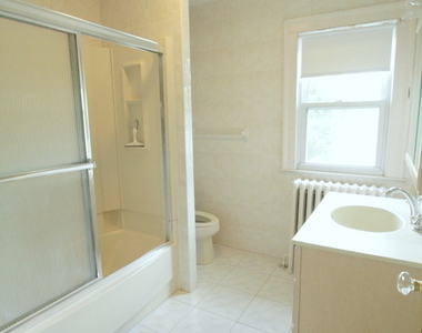 38 Hervey Street - Photo Thumbnail 8