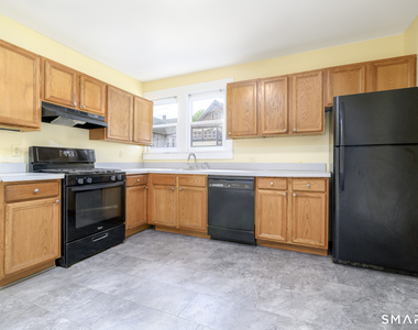 87 Orchard Street - Photo Thumbnail 12