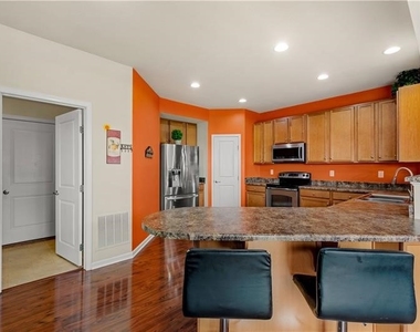 312 Sunrise Dr - Photo Thumbnail 10