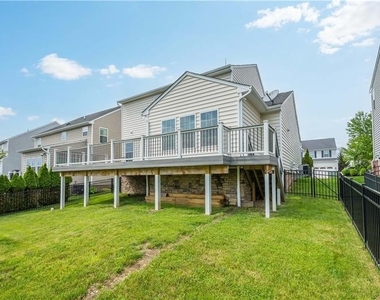 312 Sunrise Dr - Photo Thumbnail 25