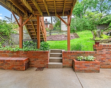 419 Hastings St - Photo Thumbnail 25