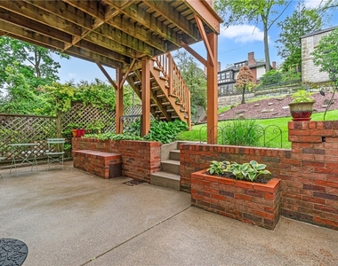 419 Hastings St - Photo Thumbnail 26