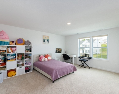 109 Mesa Dr - Photo Thumbnail 21