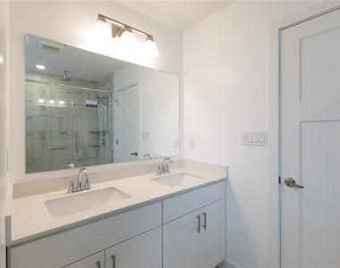 109 Mesa Dr - Photo Thumbnail 8
