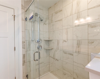 109 Mesa Dr - Photo Thumbnail 7