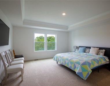 109 Mesa Dr - Photo Thumbnail 5