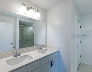 109 Mesa Dr - Photo Thumbnail 14