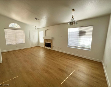 7116 Old Village Avenue - Photo Thumbnail 2