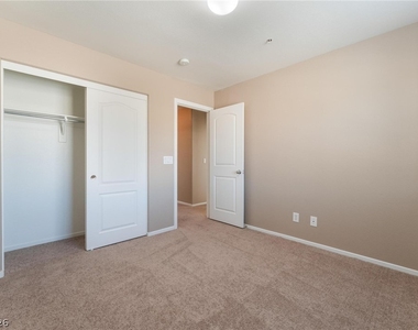 7564 Cultural Court - Photo Thumbnail 14