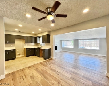 2017 Bracken Avenue - Photo Thumbnail 6