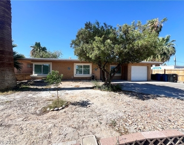2017 Bracken Avenue - Photo Thumbnail 1