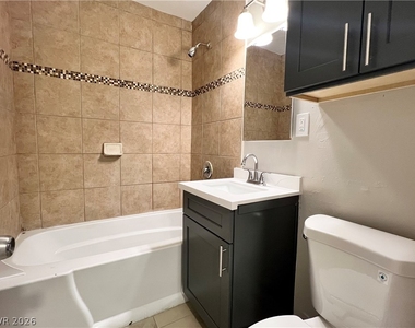 2017 Bracken Avenue - Photo Thumbnail 12