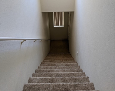 2010 Rancho Lake Drive - Photo Thumbnail 7
