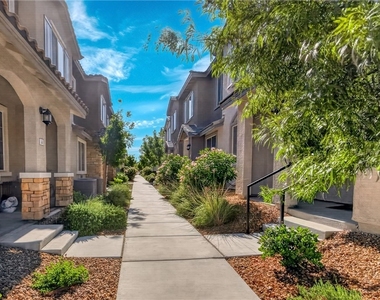 25 Barbara Lane - Photo Thumbnail 1