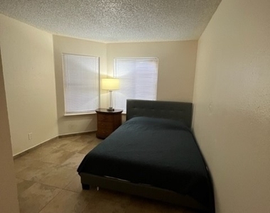 2274 Sabroso Street - Photo Thumbnail 17