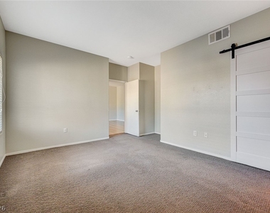 1401 N Michael Way - Photo Thumbnail 15