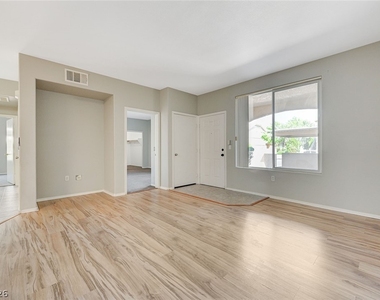 1401 N Michael Way - Photo Thumbnail 3