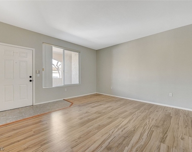 1401 N Michael Way - Photo Thumbnail 2