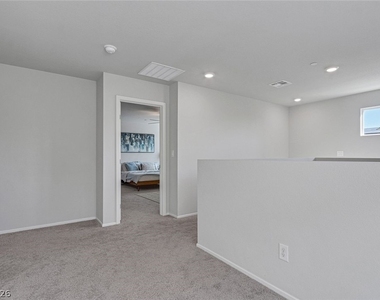 4456 Stardust Moon Avenue - Photo Thumbnail 19