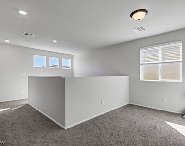 4456 Stardust Moon Avenue - Photo Thumbnail 18