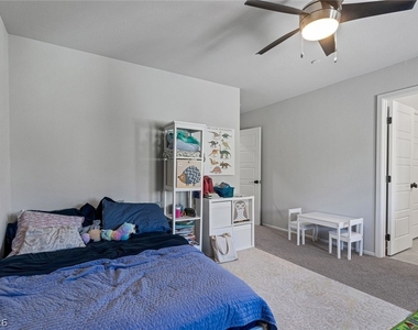 4456 Stardust Moon Avenue - Photo Thumbnail 26