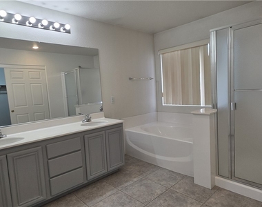 3358 Hillside Garden Drive - Photo Thumbnail 29