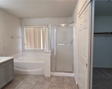 3358 Hillside Garden Drive - Photo Thumbnail 28