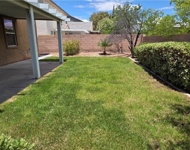 3358 Hillside Garden Drive - Photo Thumbnail 43