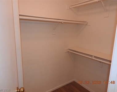 3732 Stowe Creek Avenue - Photo Thumbnail 27