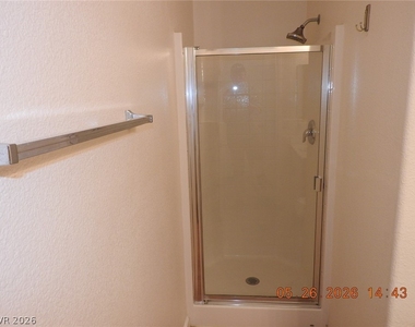 3732 Stowe Creek Avenue - Photo Thumbnail 11
