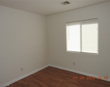 3732 Stowe Creek Avenue - Photo Thumbnail 19
