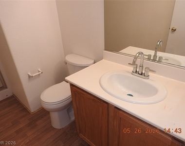 3732 Stowe Creek Avenue - Photo Thumbnail 10